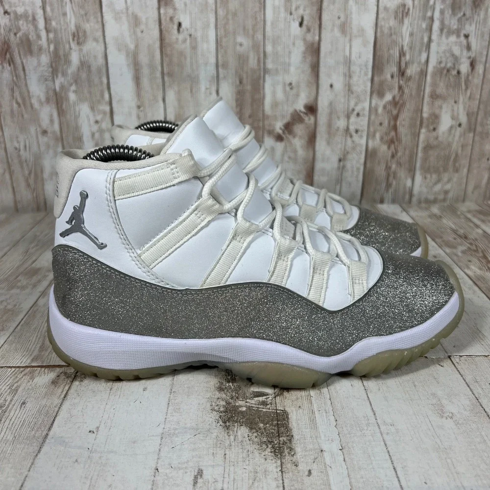Jordan 11 Retro Vast Grey Silver White Glitter AR0715-100 Kids Size 7.5Y